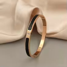 Fashion Black dripping oil Bangle for Women Luxury Inlaid zircon Gold Plated Stainless Steel Bracelets Jewelry
