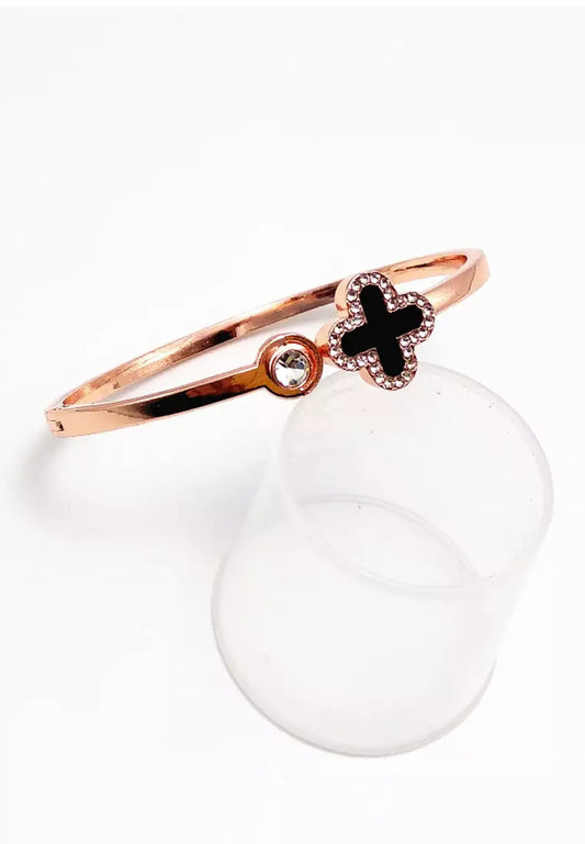 Classic Fashion Clover Women
